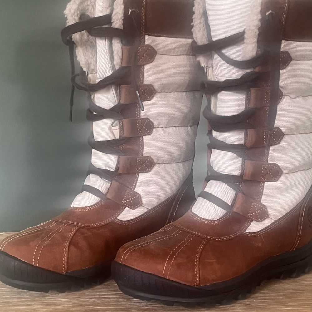 Timberland Mt Hayes Waterproof Boots - Picture 7 of 7